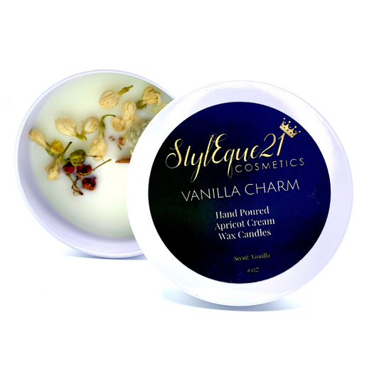 Vanilla Charm Candle 8 OZ